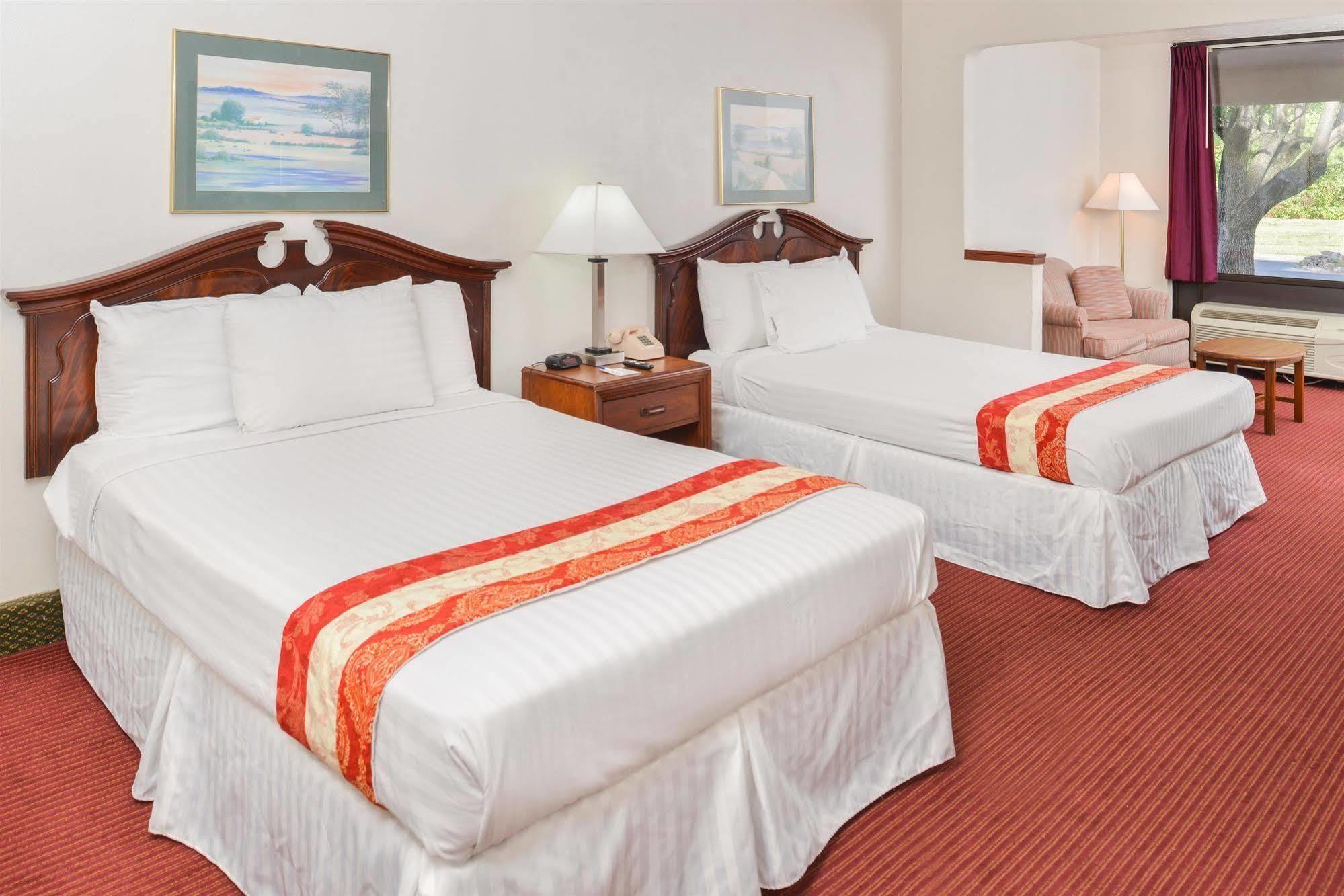 Americas Best Value Inn Norge Exteriér fotografie